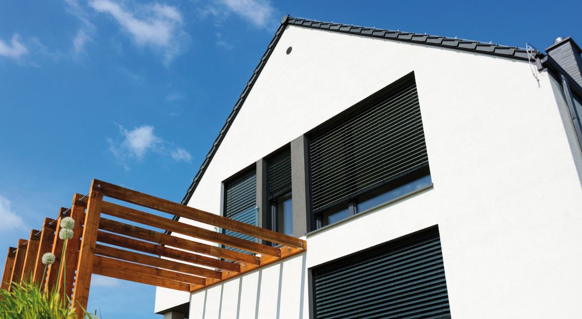 Żaluzje Fasadowe SOLIDBOX od Angelo – Nowoczesna Ochrona i Design